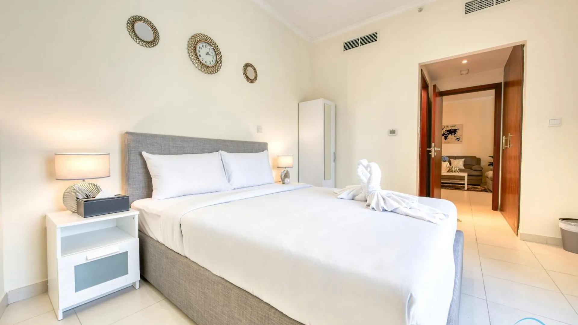 아파트 Burj Khalifa Lake Vicinity Perfect 1Br Escape, Residences 7, Downtown Dubai By Deluxe Holiday Homes