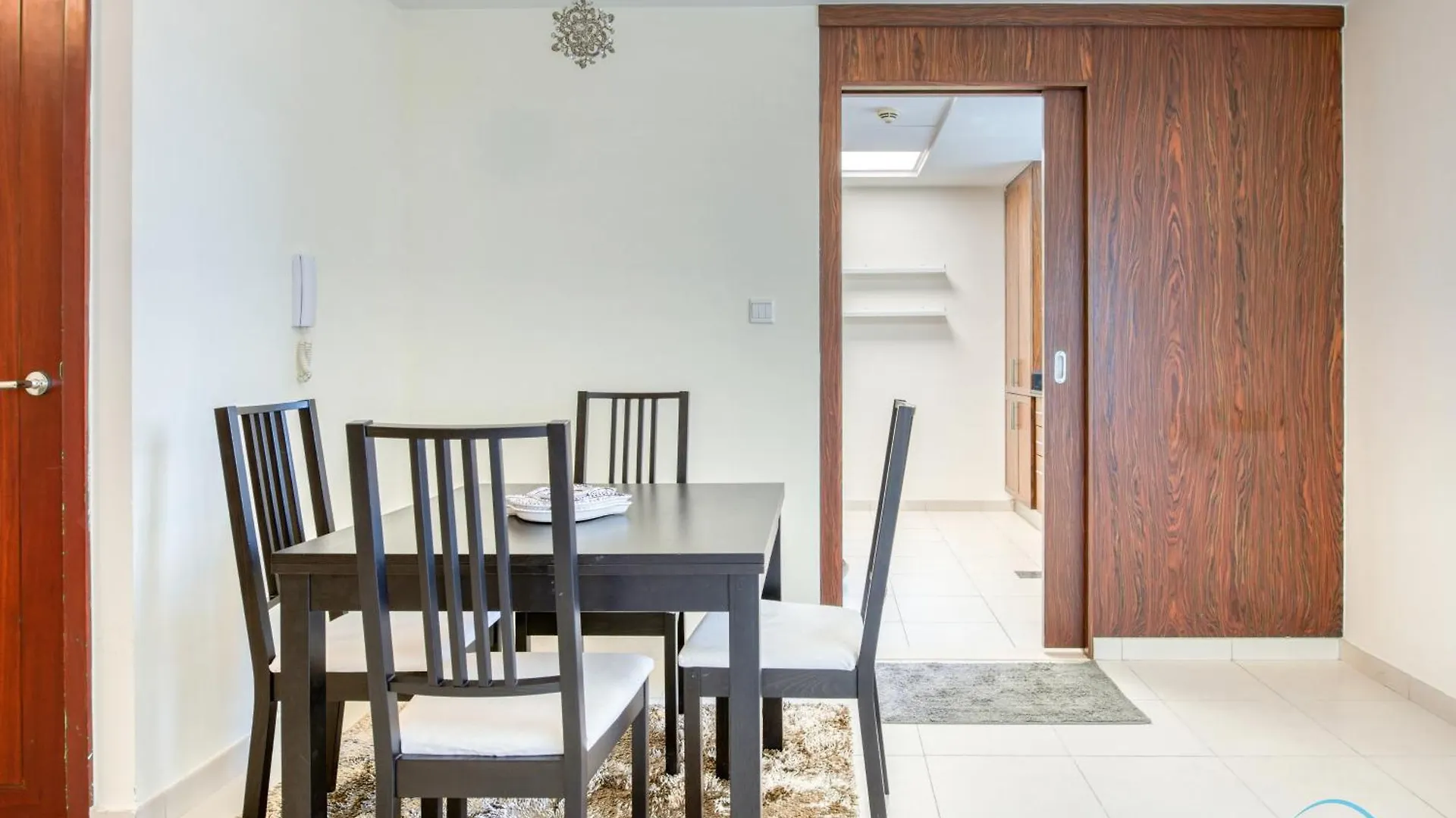 Burj Khalifa Lake Vicinity Perfect 1Br Escape, Residences 7, Downtown Dubai By Deluxe Holiday Homes 아랍에미리트
