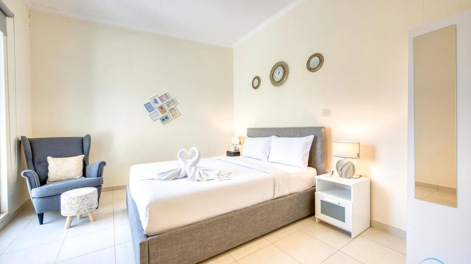 Burj Khalifa Lake Vicinity Perfect 1Br Escape, Residences 7, Downtown Dubai By Deluxe Holiday Homes 아파트